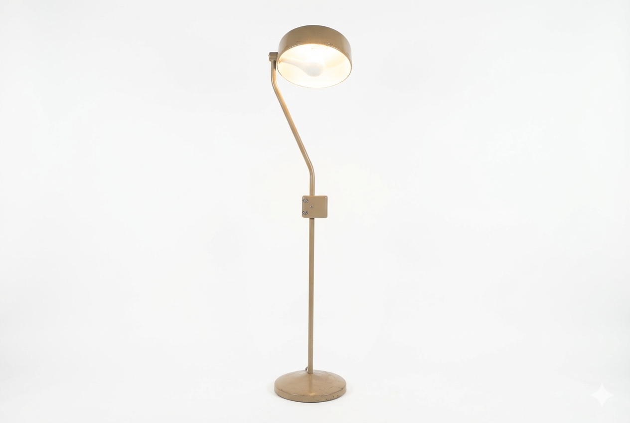 1940s medical exam lamp